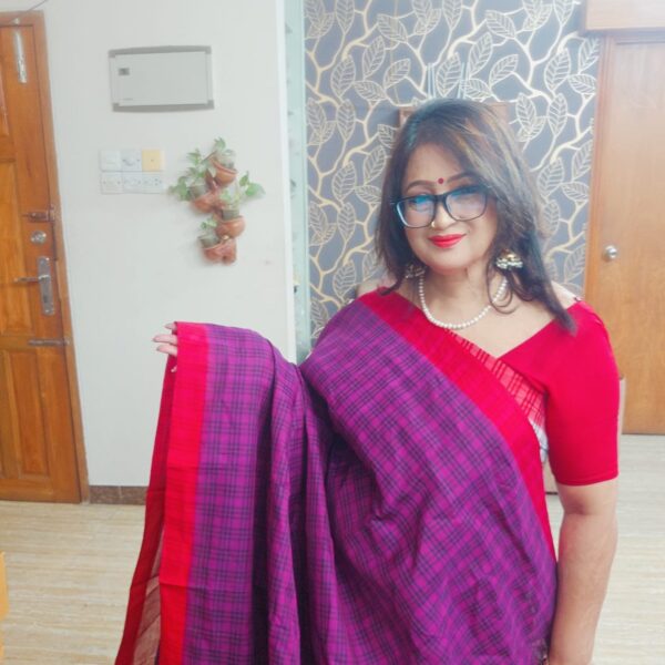 Desi Pure Mercerized Cotton Checks Saree for Women - Image 2